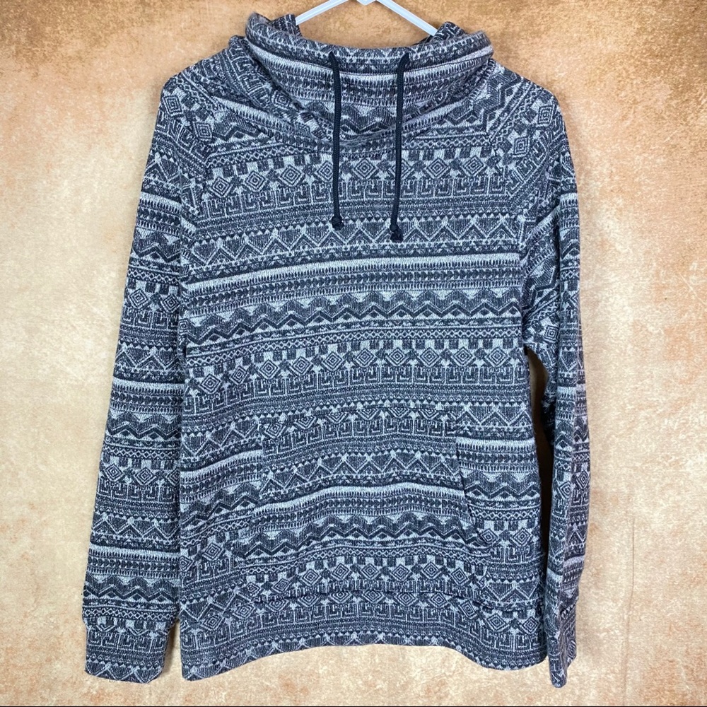 Derek Heart gray hoodie